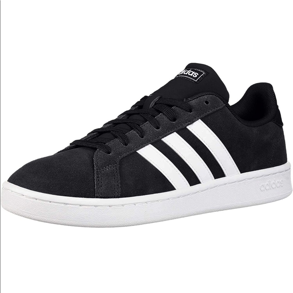 Mens Adidas Daily sneaker, size 13